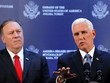 Cựu Phó Tổng thống Mỹ Mike Pence (phải) và cựu Ngoại trưởng Mike Pompeo tại một cuộc họp báo tháng 10/2019. Ảnh: Reuters.