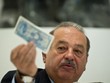 Carlos Slim, tỷ phú Mexico sở hữu hàng loạt công ty lớn, người đang đứng vị trí giàu thứ 5 trên thế giới, chứng kiến 9,2% tài sản của mình, tương đương 5,1 tỷ USD,
