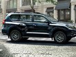Toyota Land Cruiser 2018 được bán tại Anh từ cuối tháng này.
