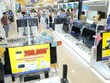 TV màn hình lớn đua giảm giá trước Tết