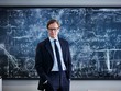 Alexander Nix, CEO của Cambridge Analytica, bị đình chỉ chức vụ sau khi một số đoạn băng quay lén công bố hôm 20/3 cho thấy ông nói về việc hối lộ, đặt bẫy các chính trị gia và bí mật điều khiển các cuộc bầu cử trên toàn thế giới. Ảnh: Getty.