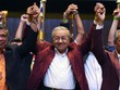 Ông Mahathir Mohamad giành chiến thắng trong cuộc tổng tuyển cử Malaysia. Ảnh: Getty.