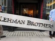 Lehman Brothers tuyên bố phá sản vào ngày 15/9/2008 sau nỗ lực bất thành về việc tìm kiếm đối tác trợ giúp, đánh dấu trường hợp sụp đổ lớn nhất trong cuộc khủng hoảng.