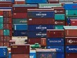 Container tại một cảng biển tại Thượng Hải (Trung Quốc). Ảnh: Reuters.