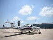 Lúc 10h ngày 11/7/2018, chiếc máy bay King Air 350 thực hiện thành công chuyến bay hiệu chuẩn tại CHKQT Vân Đồn. Ảnh: Cổng TTĐT Quảng Ninh.