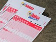 Những vé số Mega Millions được bán ra ở New York ngày 23/10/2018. Ảnh: Reuters