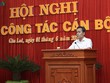 Ông Hồ Văn Niên phát biểu tại hội nghị.