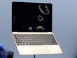 Máy tính MacBook của Apple. ( Ảnh: AFP/TTXVN).