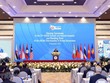 Thủ tướng Nguyễn Xuân Phúc, Chủ tịch ASEAN 2020 phát biểu tại Lễ bế mạc Hội nghị Cấp cao ASEAN 37 và các Hội nghị Cấp cao liên quan. (Ảnh: Thống Nhất/TTXVN).