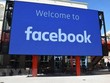 Biểu tượng Facebook tại trụ sở ở Menlo Park, California, Mỹ. (Ảnh: AFP/TTXVN).