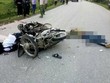2 xe máy va chạm khiến 1 người tử vong