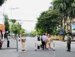 Một điểm chốt được thiết lập để phòng, chống dịch COVID-19 trên địa bàn TP. Phủ Lý.