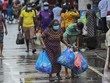 Sri Lanka hiện không đủ ngoại tệ để nhập khẩu hàng hóa thiết yếu. (Ảnh: AFP/TTXVN)