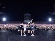 Nhóm nhạc Hàn Quốc BlackPink trong đêm diễn tại Hà Nội.