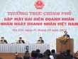 Chủ tịch VCCI Phạm Tấn Công báo cáo tại buổi gặp mặt giữa Thường trực Chính phủ và đại diện giới doanh nhân Việt Nam. Ảnh: VGP/Nhật Bắc.