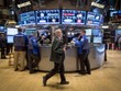 Phố Wall hồi phục trong phiên thứ Năm nhờ dữ liệu kinh tế khả quan - Ảnh: Reuters