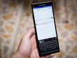  Priv là smartphone chạy Android đầu tiên của BlackBerry.