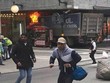 Xe tải lao vào một cửa hàng trên phố đi bộ ở thủ đô Stockholm. Ảnh:Twitter