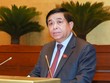 Bộ trưởng Bộ Kế hoạch và Đầu tư Nguyễn Chí Dũng báo cáo trước Quốc hội Dự thảo Nghị quyết của Quốc hội về thí điểm một số cơ chế, chính sách đặc thù phát triển tỉnh Khánh Hòa tại phiên làm việc chiều 24/5