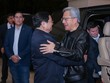 Thủ tướng Chính phủ Phạm Minh Chính tiếp ông Jensen Huang, Chủ tịch, Tổng giám đốc Tập đoàn NVIDIA (Hoa Kỳ) - tập đoàn sản xuất chip đắt giá nhất thế giới với giá trị thị trường gần 1.200 tỷ USD.