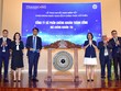 Ông Nguyễn Khánh Linh, Chủ tịch HĐQT Chứng khoán Thành Công thực hiện nghi lễ đánh chiêng chào mừng ngày giao dịch chính thức cổ phiếu TCI trên sàn HoSE.