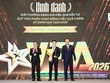 Ông Phí Tuấn Thành, Tổng giám đốc Techcom Capital nhận vinh danh từ Ban tổ chức