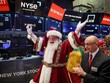 Chứng khoán toàn cầu vừa có tháng tăng mạnh nhất trong ba năm