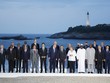 Các nhà lãnh đạo G7 kết thúc ngày làm việc thứ hai tại Hội nghị thượng đỉnh Biarritz. Ảnh: AP