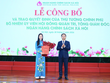 Thừa ủy quyền của Thủ tướng Chính phủ, Thống đốc NHNN Việt Nam Phạm Đức Ấn - Chủ tịch HĐQT NHCSXH đã trao Quyết định bổ nhiệm cho bà Nguyễn Thị Hằng