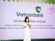  Bà Đoàn Hồng Nhung, Giám đốc Khối Bán lẻ Vietcombank phát biểu tại họp báo ra mắt chương trình Quán Nhà Haha 