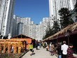 Hơn 200 gian hàng của các doanh nghiệp thực phẩm được dựng lên trong Royal City  