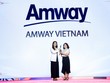 Bà Phan Nguyên Nhật Thảo - Giám đốc Nhân sự Amway tiểu vùng Việt Nam - Indonesia – Philippines tại lễ trao giải