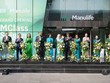 Ban lãnh đạo Manulife cắt băng khai trương Văn phòng MClass Saigon
