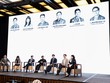 Các chuyên gia tại phiên thảo luận “Quản trị rủi ro tài sản hiện hữu” cùng chia sẻ góc nhìn về quản trị tài sản, trong đó yếu tố bảo vệ tài chính được nhấn mạnh như nền tảng giúp mỗi cá nhân và gia đình duy trì sự vững vàng trước biến động. 
