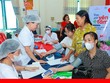 Đội ngũ y bác sĩ khám và tư vấn sức khỏe cho người dân tại Hải Phòng – điểm khởi đầu của chuỗi hoạt động.
