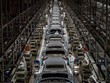Bên trong dây chuyền lắp ráp tại nhà máy ô tô Dongfeng Honda ở thành phố Vũ Hán, Trung Quốc. Ảnh: AFP 