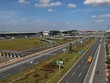 Cảng hàng không quốc tế Nội Bài.