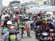 Tình trạng kẹt xe thường xuyên diễn ra tại Quốc lộ 13