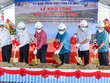 Lãnh đạo tỉnh Cà Mau thực hiện nghi thức khởi công Dự án. Ảnh: Báo Cà Mau online
