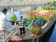 Chợ hoa xuân "trên bến dưới thuyền" nhộn nhịp trước ngày khai hội