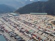 Ùn ứ container nông sản Việt Nam tại cửa khẩu phía Bắc.