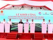 Thủ tướng Chính phủ Phạm Minh Chính cùng các lãnh đạo Trung ương, lãnh đạo tỉnh Thái Bình và đại diện nhà thầu thi công ấn nút khởi công Dự án đầu tư xây dựng tuyến đường vành đai phía Nam TP. Thái Bình.