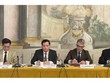 Chủ tịch UBND tỉnh Thái Bình Nguyễn Khắc Thận cùng lãnh đạo Thương vụ Việt Nam tại Italy và Liên đoàn giới chủ Toscana chủ trì buổi hội thảo