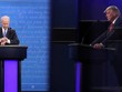 Ông Joe Biden (trái) và ông Donald Trump trong vòng tranh luận cuối của cuộc bầu cử tổng thống Hoa Kỳ tháng 10/2020. Ảnh: Getty Images