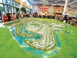 Khách hàng tham quan dự án Aqua City Đồng Nai của Novaland. Ảnh: Lê Toàn 