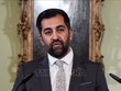Thủ hiến vùng Scotland Humza Yousaf tuyên bố từ chức trong cuộc họp báo ở Edinburgh, ngày 29/4/2024. Ảnh: AFP/TTXVN