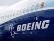 Biểu tượng Boeing trên thân máy bay 737 MAX tại Farnborough, Anh ngày 20/7/2022. Ảnh (tư liệu): Reuters/TTXVN