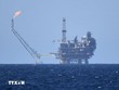 Một giàn khoan dầu ở ngoài khơi bờ biển Libya. (Ảnh: Getty Images/TTXVN)