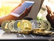 Giá bitcoin tăng mạnh đã thúc đẩy dòng tiền chảy vào thị trường tiền số. Ảnh: Shutterstock 