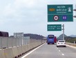 Người điều khiển xe cơ giới trên 6 tuyến cao tốc dự kiến đưa vào thu phí hiện rất quan tâm tới mức phí sử dụng đường cao tốc. Trong ảnh: Tuyến cao tốc Mai Sơn - Quốc lộ 45 